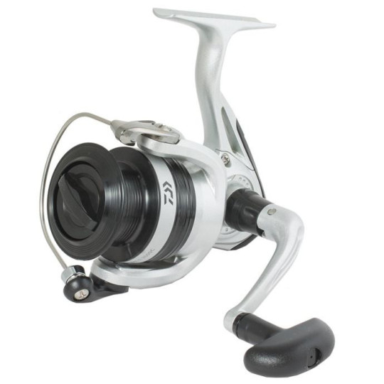 Daiwa Sweepfire E C 3000 ( Spinning )